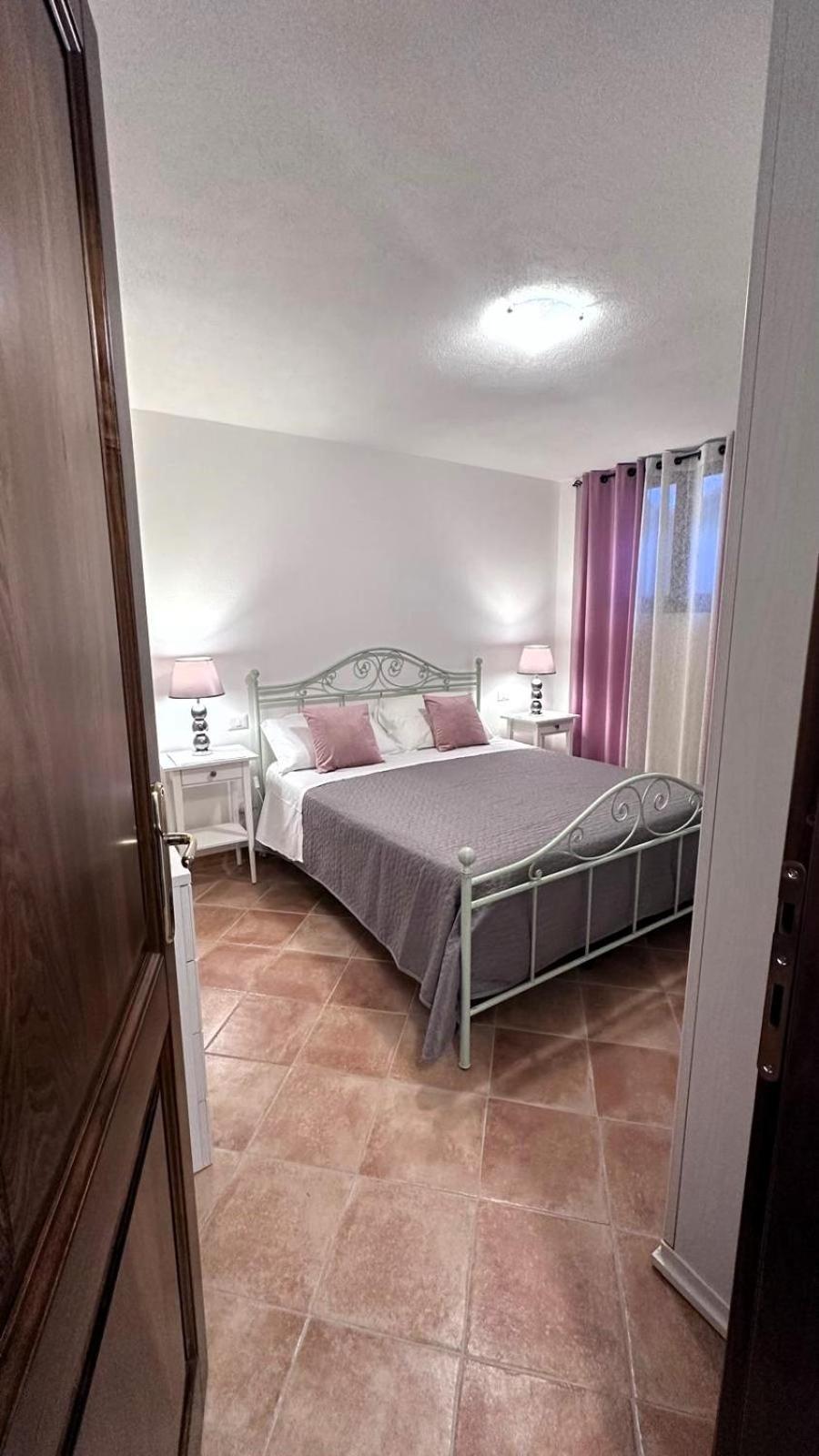 Stella Marina Apartment Олбия Екстериор снимка